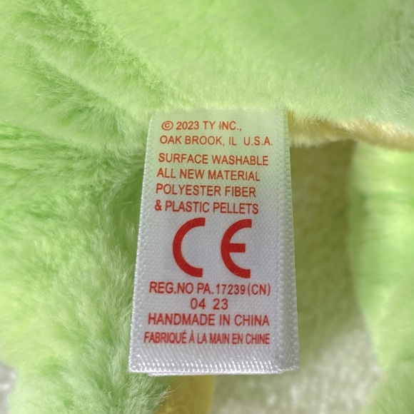 Ty Beanie Bellies Green and Yellow Snapper Plush Frog Toy Stuffed Animal - Picture 9 of 12